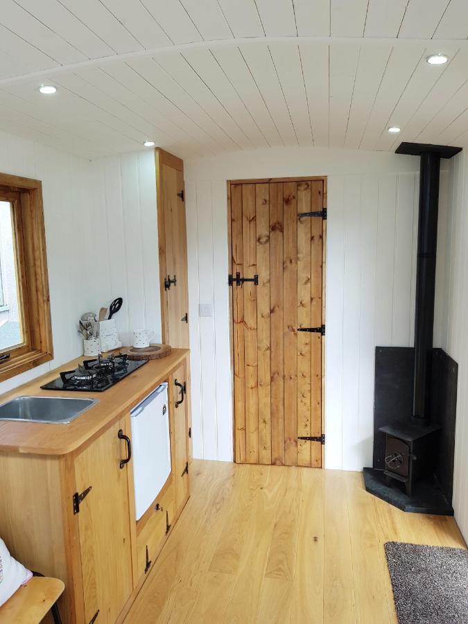The Llama Hut Kirklevington Eksteriør billede