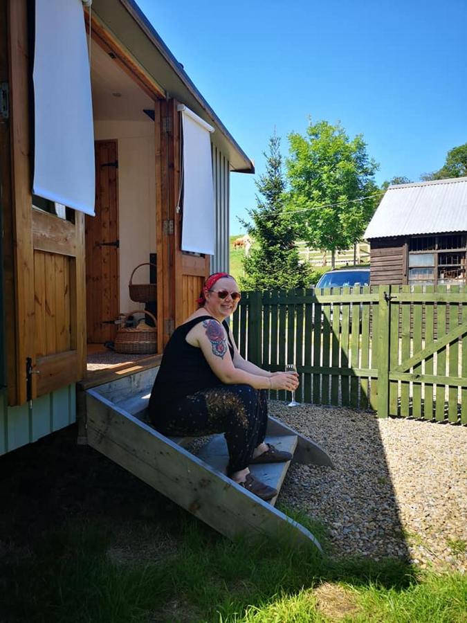 The Llama Hut Kirklevington Eksteriør billede